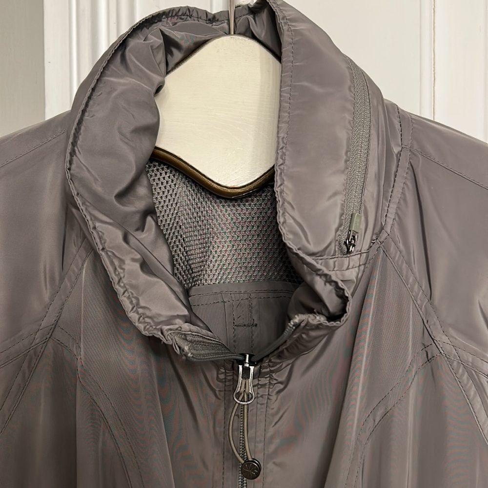 New Athleta Coat - Picture 2 of 6